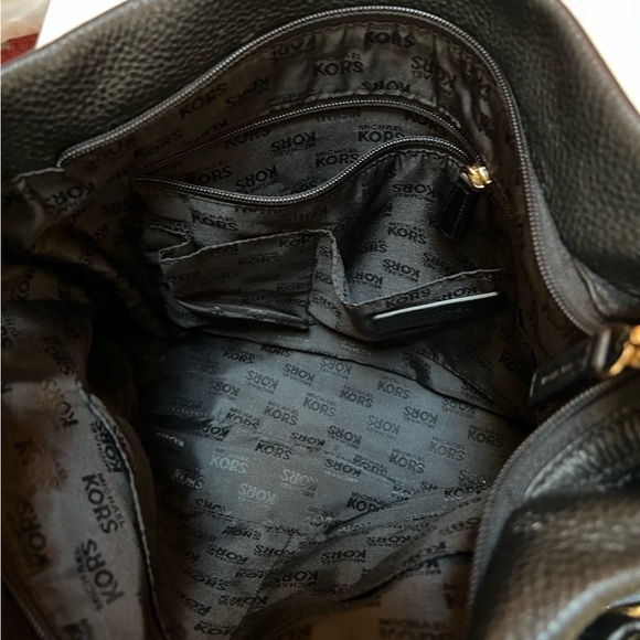 Michael Michael Kors Slouchy Black Pebble Leather Shoulder Bag - Picture 7 of 13